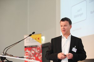 Kai Hudetz (IFH Köln) auf dem Mittelstandsgipfel PEAK am 10. Mai 2017 in Berlin.