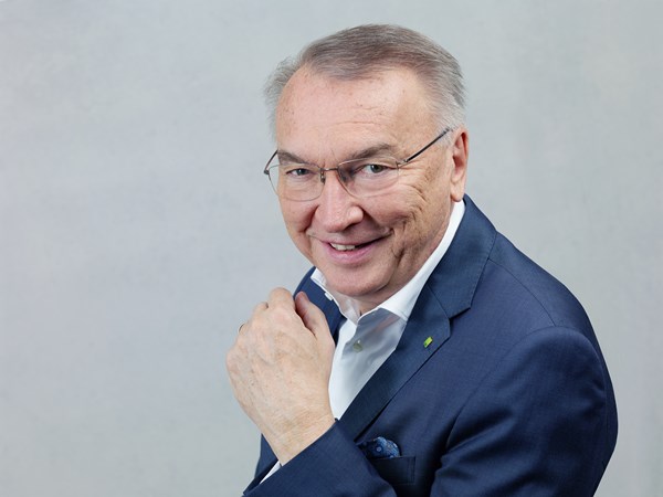 Eckhard Schwarzer, Präsident DER MITTELSTANDSVERBUND