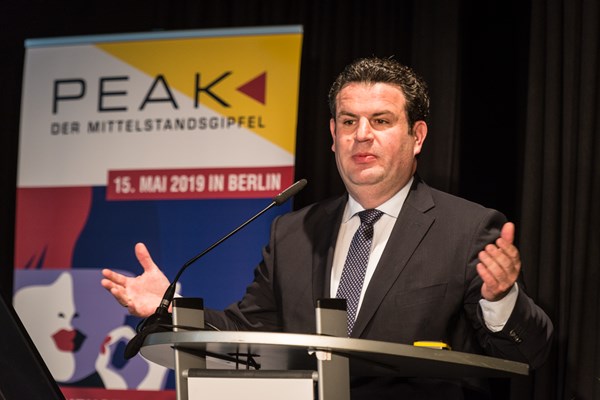 Bundesminister für Arbeit und Soziales, Hubertus Heil, sprach auf der PEAK 2019 zum Thema "Zukunft der Arbeit - Arbeit der Zukunft"
