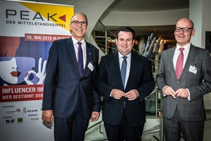 MITTELSTANDSVERBUND-Präsident Günter Althaus und Hauptgeschäftsführer Dr. Ludwig Veltmann begrüßten Bundesarbeitsminister Hubertus Heil auf der PEAK 2019.