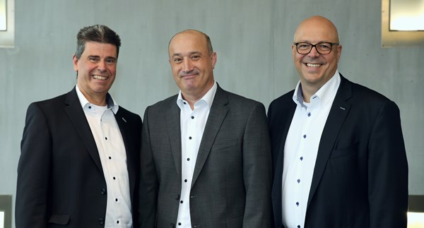 Die Architekten der Kooperation: (v.li.) Peter Jüngst (Geschäftsführer E/D/E), Martin Heinen (CEO IGH eG) und Georg Wolf (Geschäftsbereichsleiter Haustechnik E/D/E).