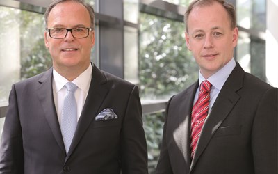 (v.l.) duo schreib & spiel-Geschäftsführer Hans Jörg Iden und Thorsten Paedelt 
