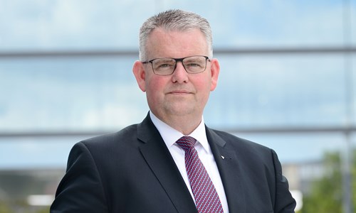 Frank BermbachVizepräsident und Schatzmeister